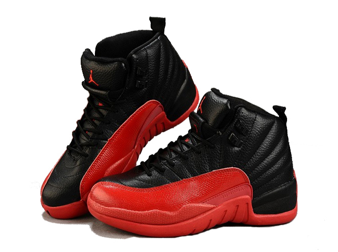 jordan retro 12 noir